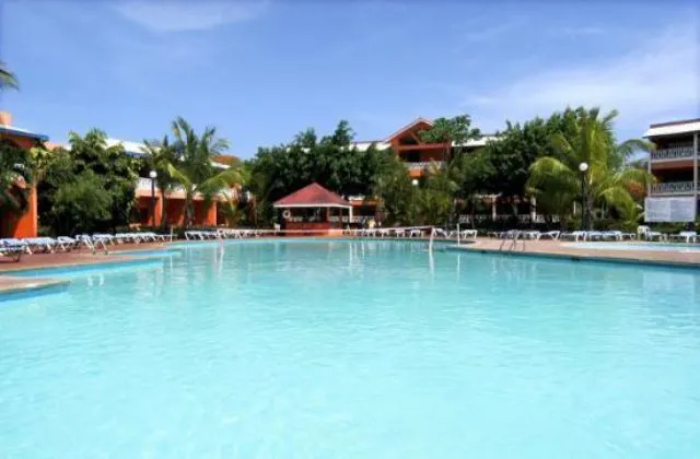 Hotel Bellevue Dominican Bay piscina
